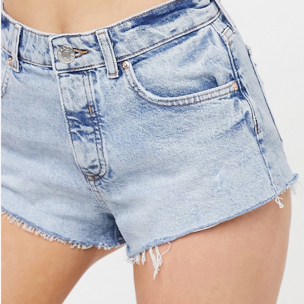 River Island Light Wash Jeans - UK18/us14